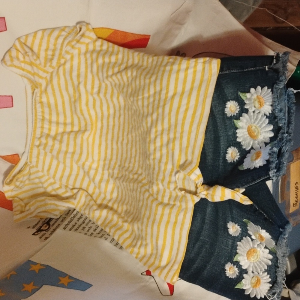 Styled Jordache jean short and Place t shirt